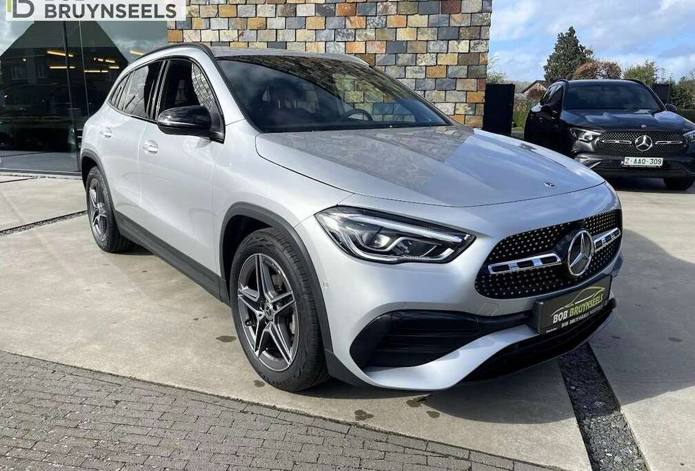 Mercedes-Benz AMG LINE/NIGHTPAK/SFEERVERL./AUG. REALITY/CAMERA