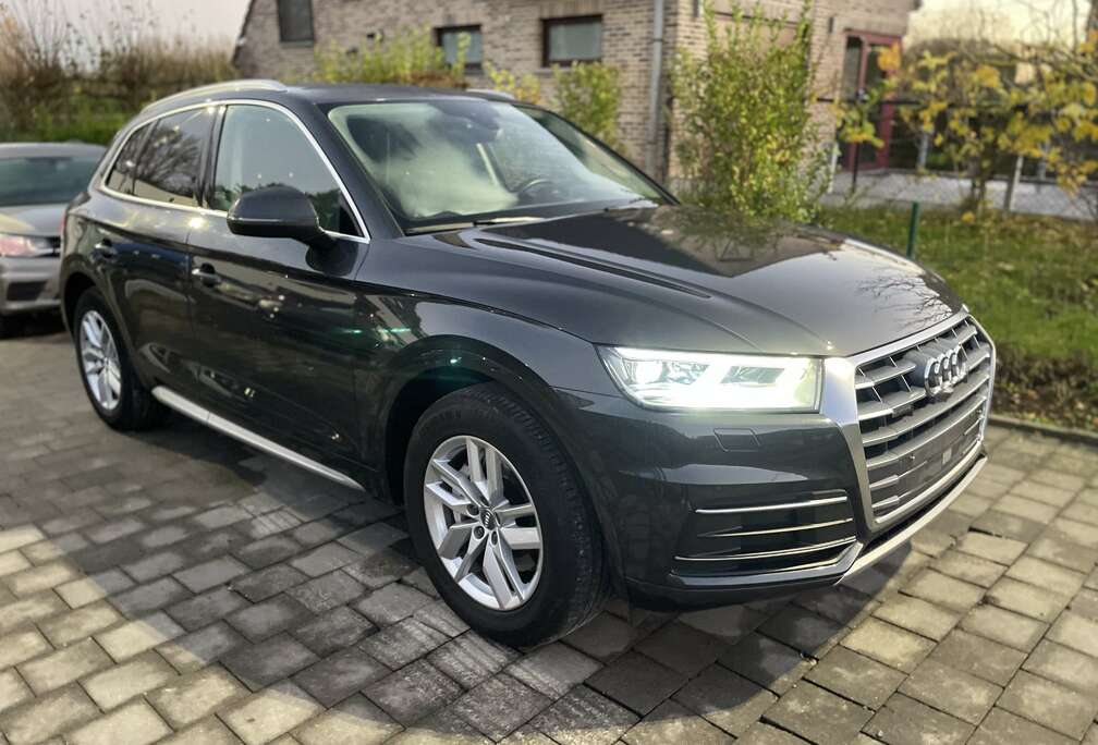 Audi Q5 50 TFSI e QUATTRO S TRONIC SPORT LEDER/GPS/EU 6