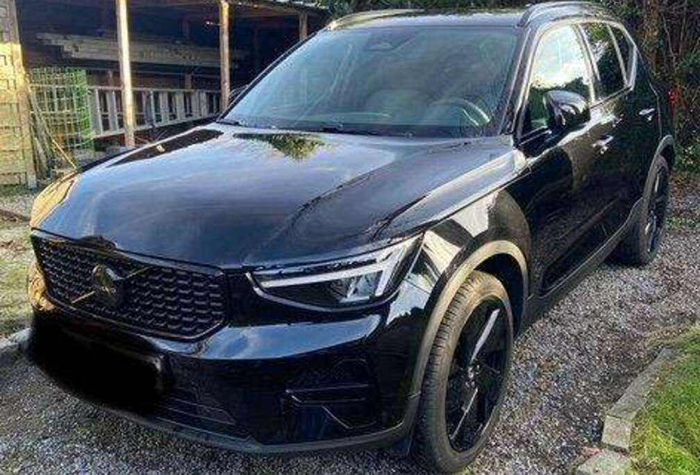 Volvo XC40 T5 Recharge DKG Ultimate Dark