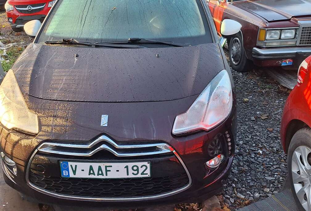 Citroen 1.2i PureTech Be Chic - 1 PROPRIO