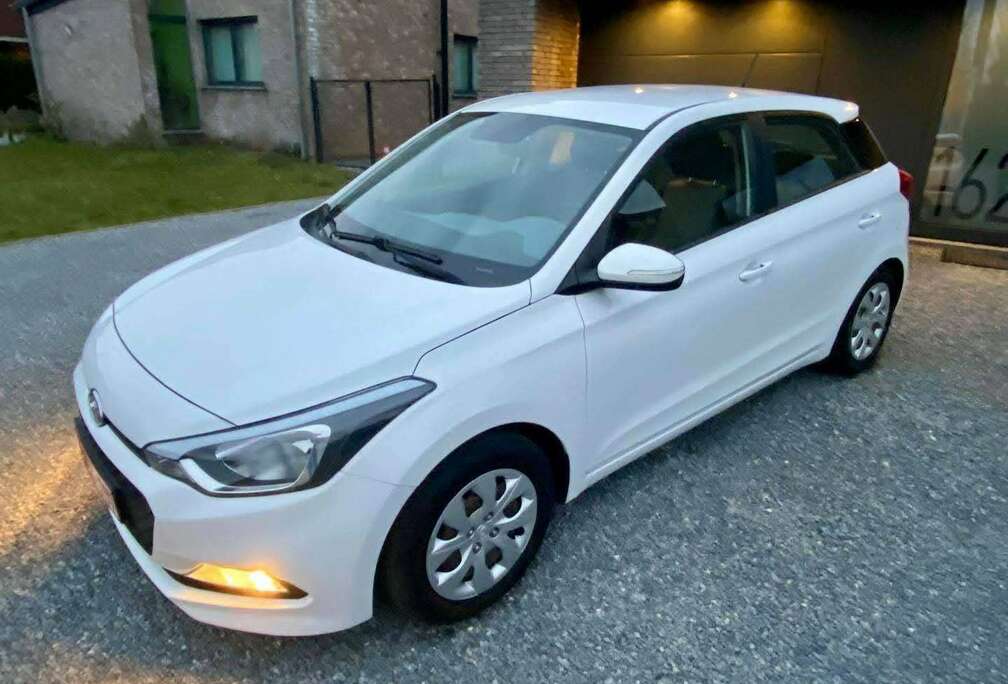 Hyundai i20 1.2i Air GO