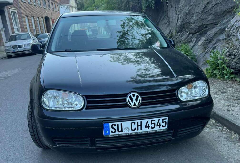 Volkswagen Pacific