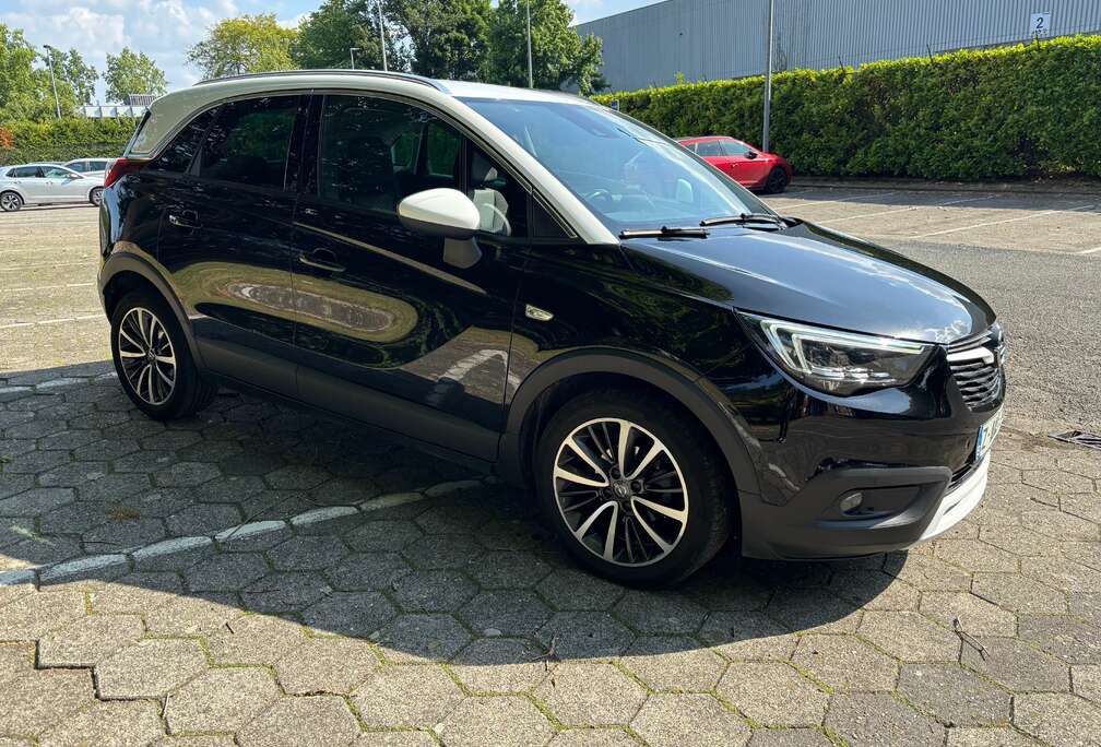 Opel prachtige Opel Crossland X met veel opties.