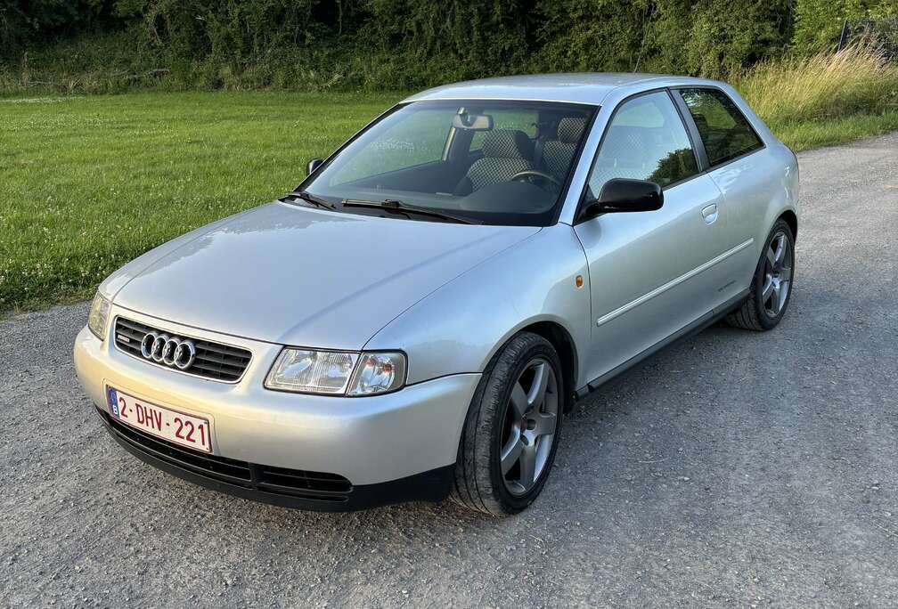 Audi 1.8 T quattro Ambiente