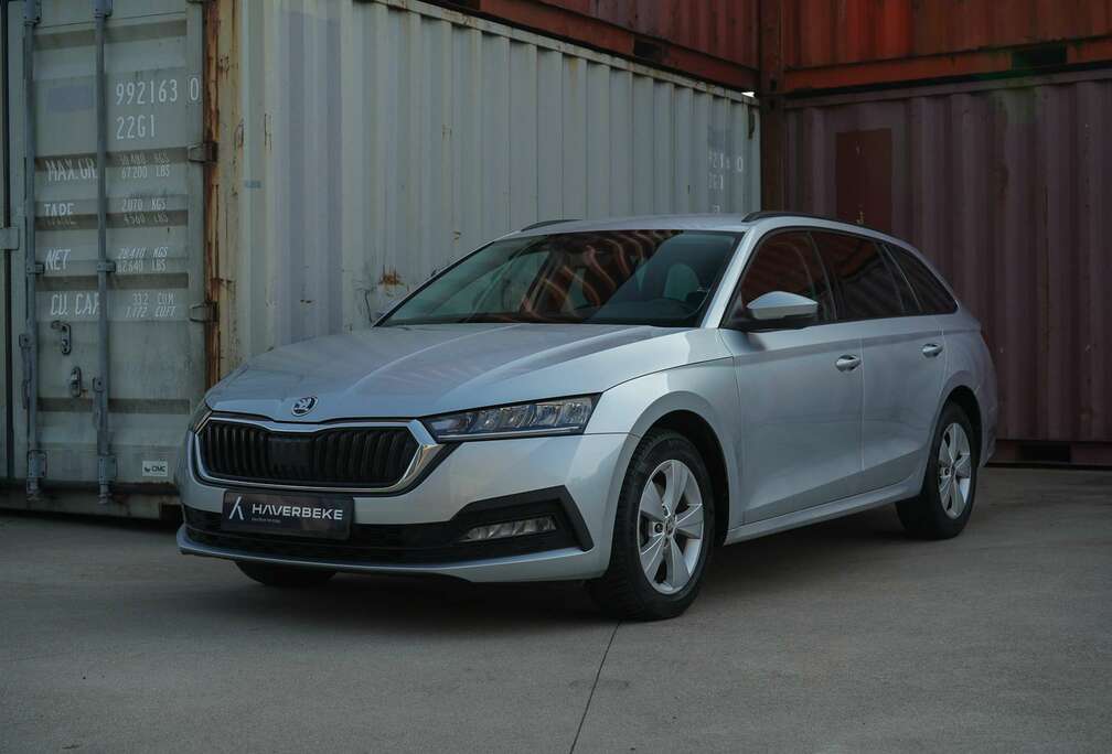 Skoda Combi  1.5 DSG  Camera  Verw. Zetel  Cruise