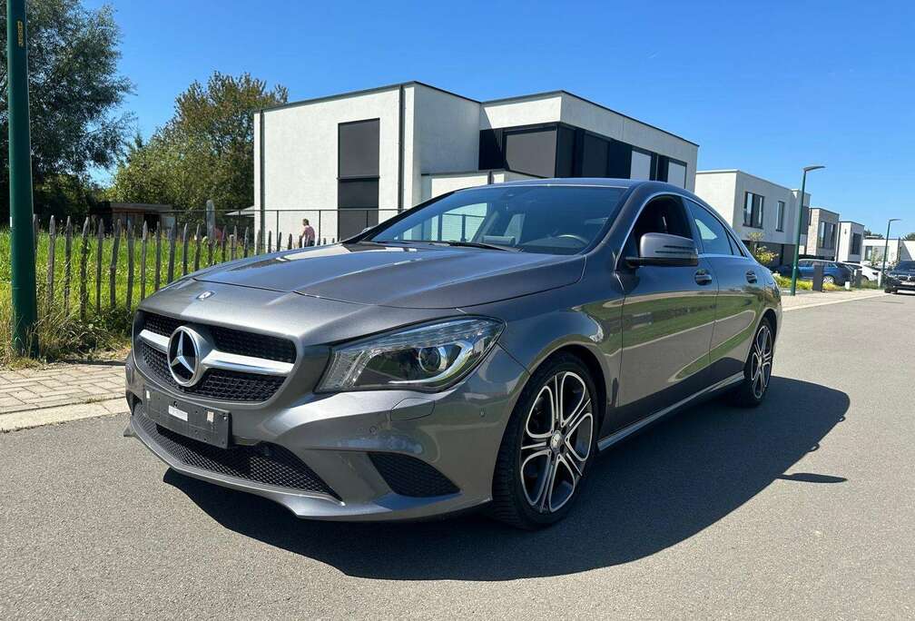 Mercedes-Benz benzine/automaat/face lift/77000km/bi xenon