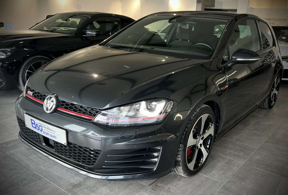 Volkswagen Golf 2.0 TSI Performance*GPS*CAMERA*CLIM*LED*RADAR