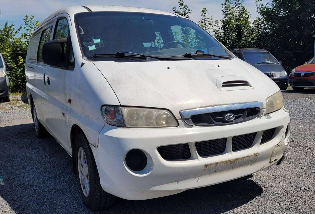 Hyundai 2.5CRDi 6 ZITPL 149000km TREKHAAK 2005