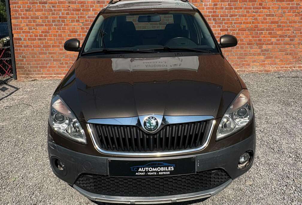 Skoda Roomster 1.6 CR TDi Active DPF