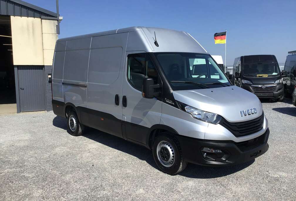 Iveco l3h2 160pk automaat 2023 10km 36950e ex