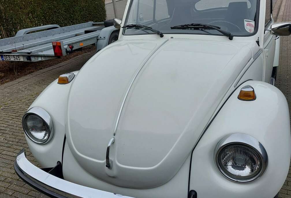 Volkswagen 1303 cabriolet