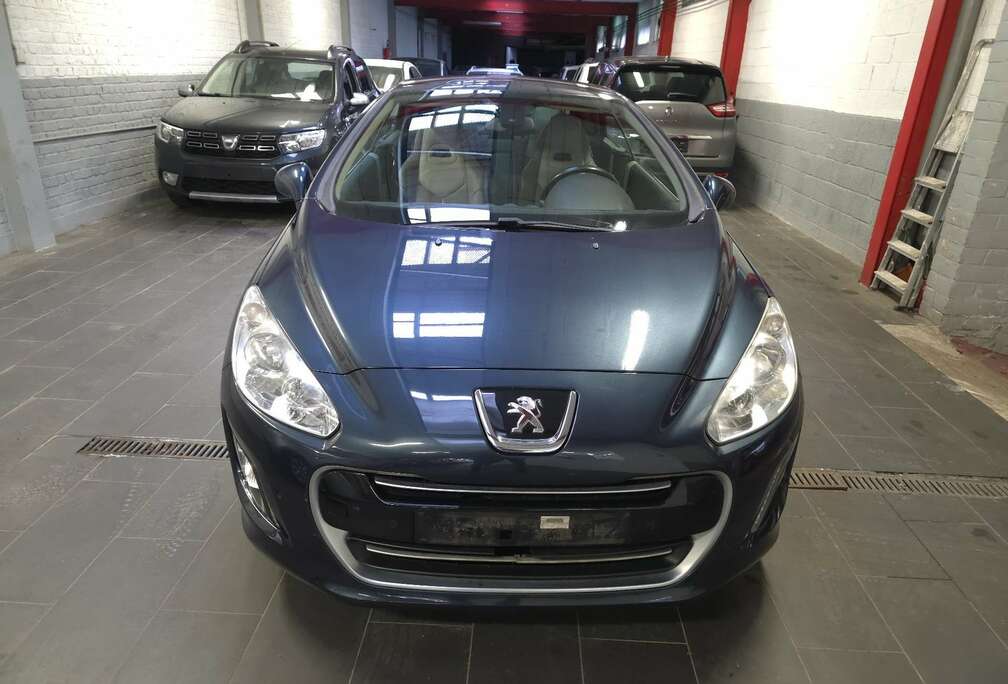 Peugeot CC 120 VTi gps/siège chauffant