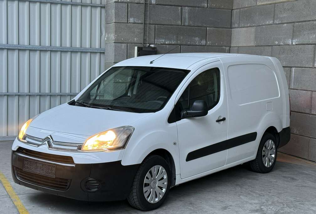 Citroen CAB APPROFONDIE 21 L2 HDi 90 CONFORT