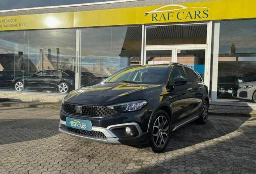 Fiat 1.5 GSE Hybrid City Cross  GARANTIE  CARPASS