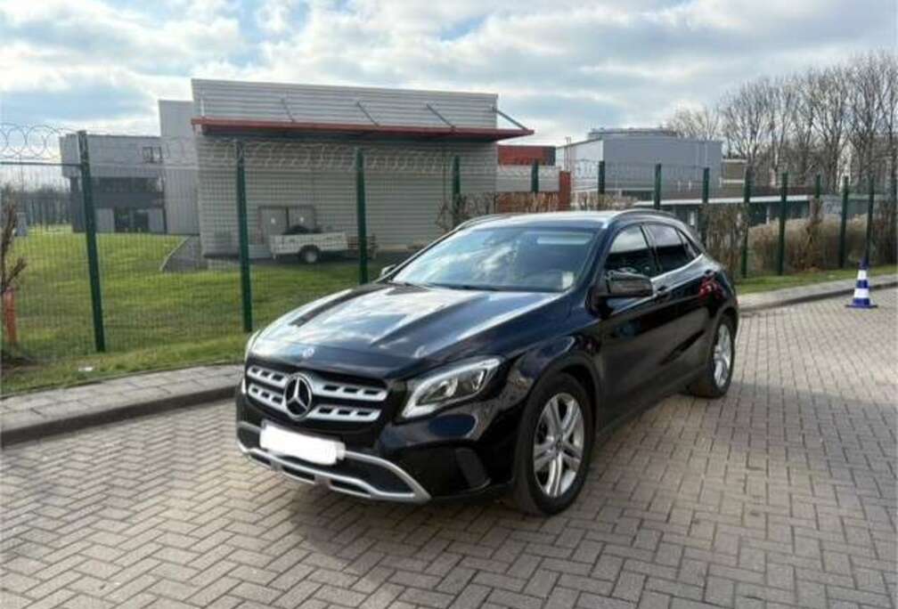 Mercedes-Benz GLA 180 d