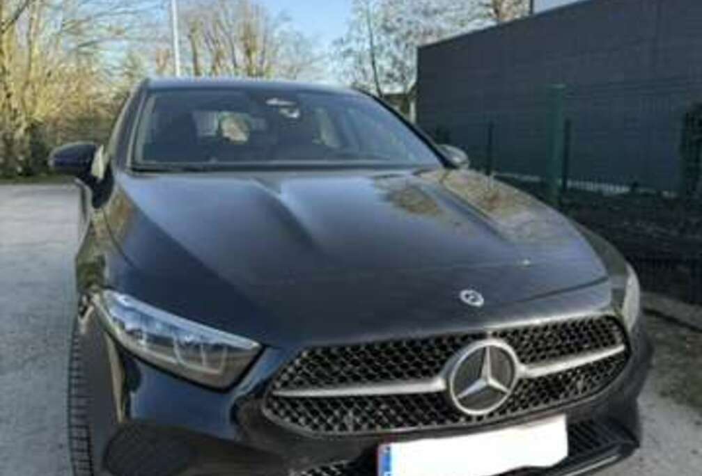 Mercedes-Benz A 250 e PHEV Business Line (160 kW)