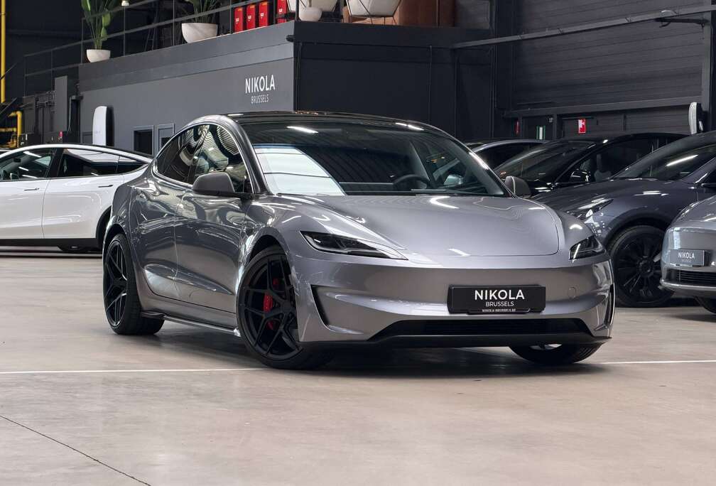 Tesla PERFORMANCE - HIGHLAND - 20 WHEELS - HIGHWAY AP