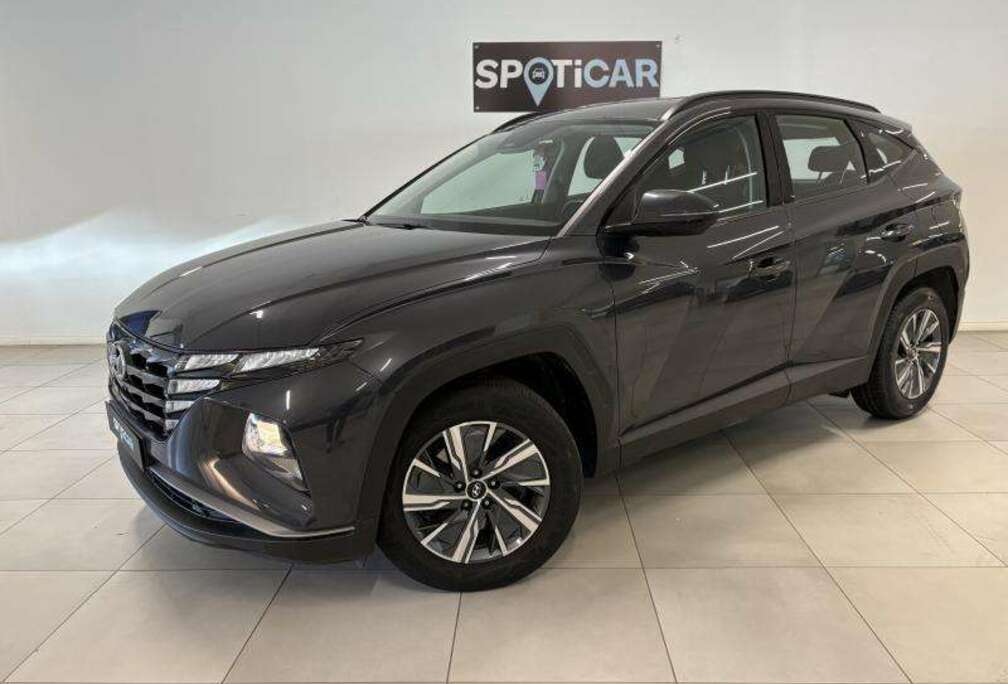 Hyundai .