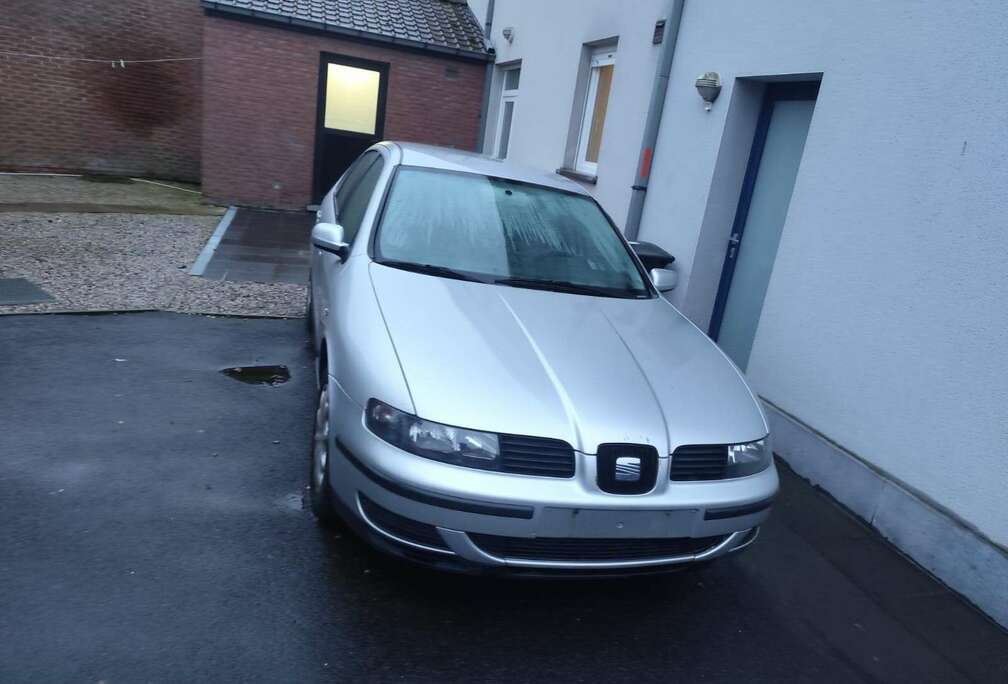 SEAT 1.6i 16v Comfort