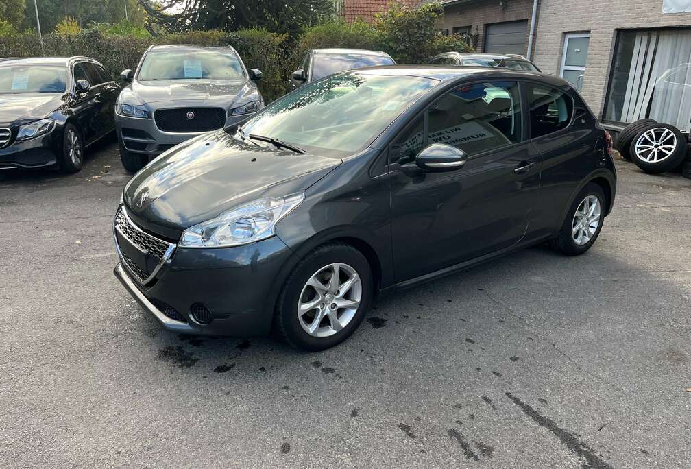 Peugeot 208 82 VTI Active