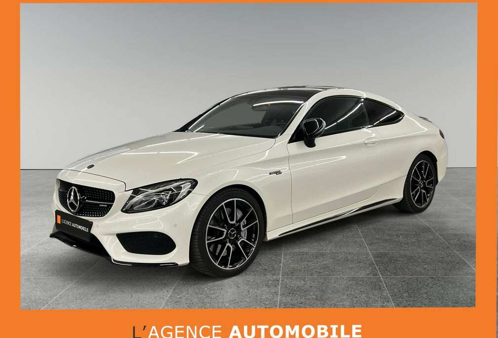 Mercedes-Benz 4-Matic Coupé -Garantie 12 à 48 mois-