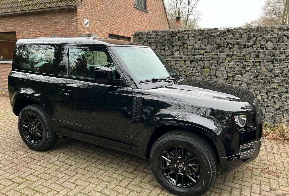 Land Rover 90 D200 X-Dynamic S AWD
