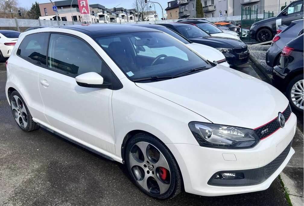 Volkswagen 1.4 TSI 180 DSG NAVI original 17900km
