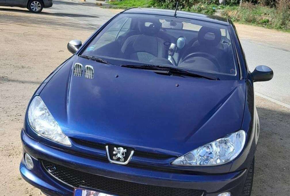 Peugeot CC+1.6i+16v