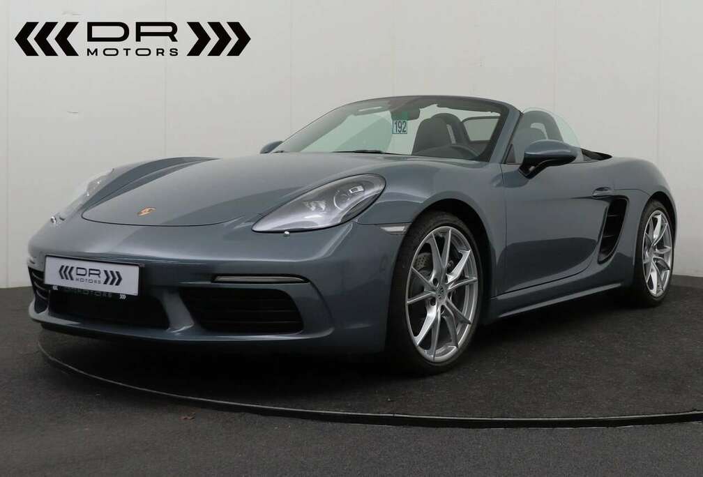Porsche 718 - VERWARMDE ZETELS - APPLE CARPLAY