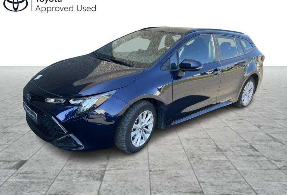 Toyota 1.8 Hybrid Dynamic
