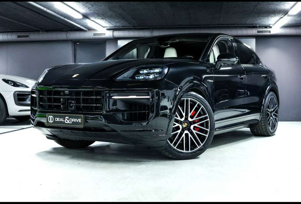 Porsche S COUPE E-HYBRIDSPORTDESIGNDISPLAYAHKFULL PPF