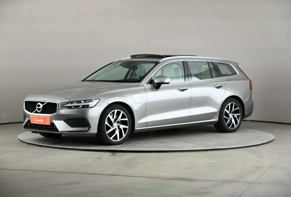 Volvo 2.0 T6 TE 4WD PHEV Momentum Pro Business Pro Intel