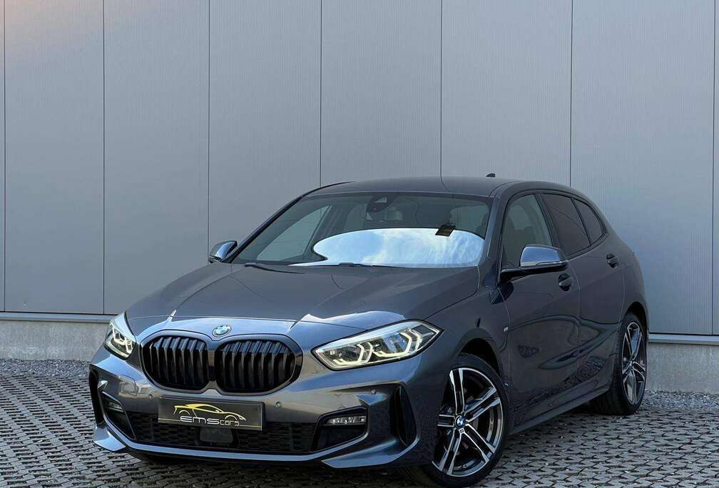 BMW d xDrive Automaat- M Pack- Camera- Navi- Keyless Go/Entry- Trekhaak- 12M Garantie