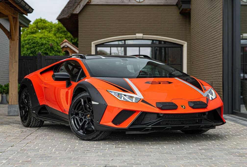 Lamborghini Sterrato 1 of 1499 / Painted \