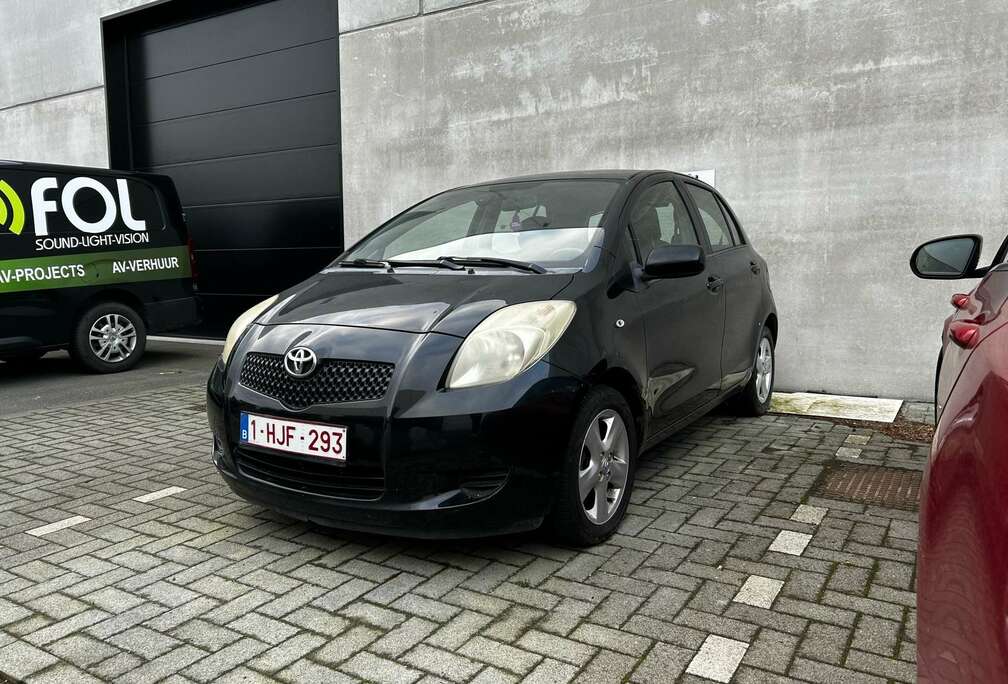 Toyota Verso 1.3i VVT-i 16v Linea Sol