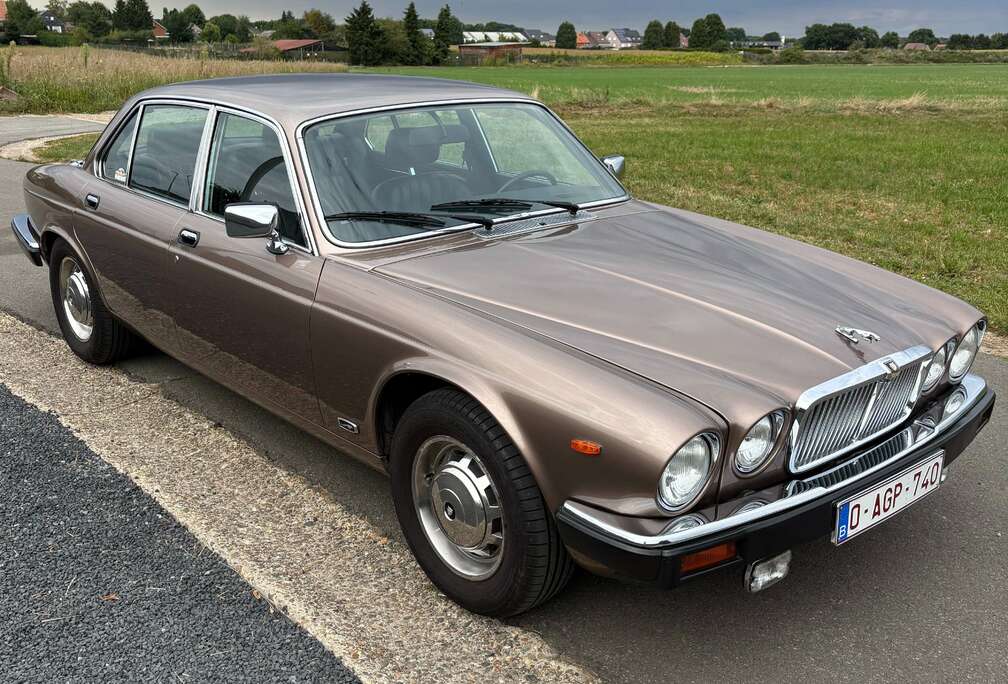 Jaguar Series 3