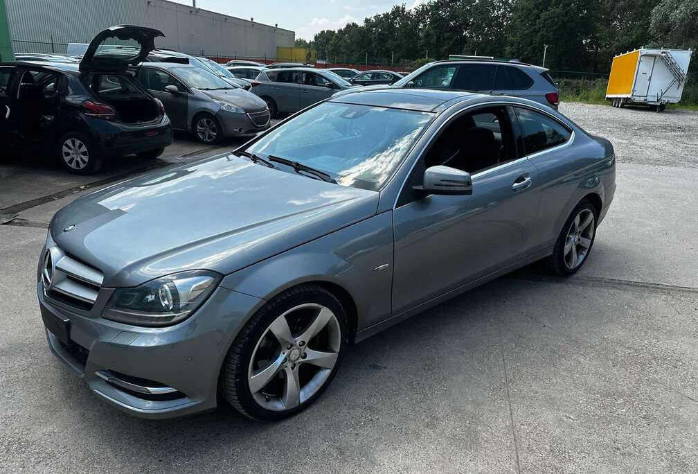 Mercedes-Benz Coupe BlueEFFICIENCY 7G-TRONIC Edition 1