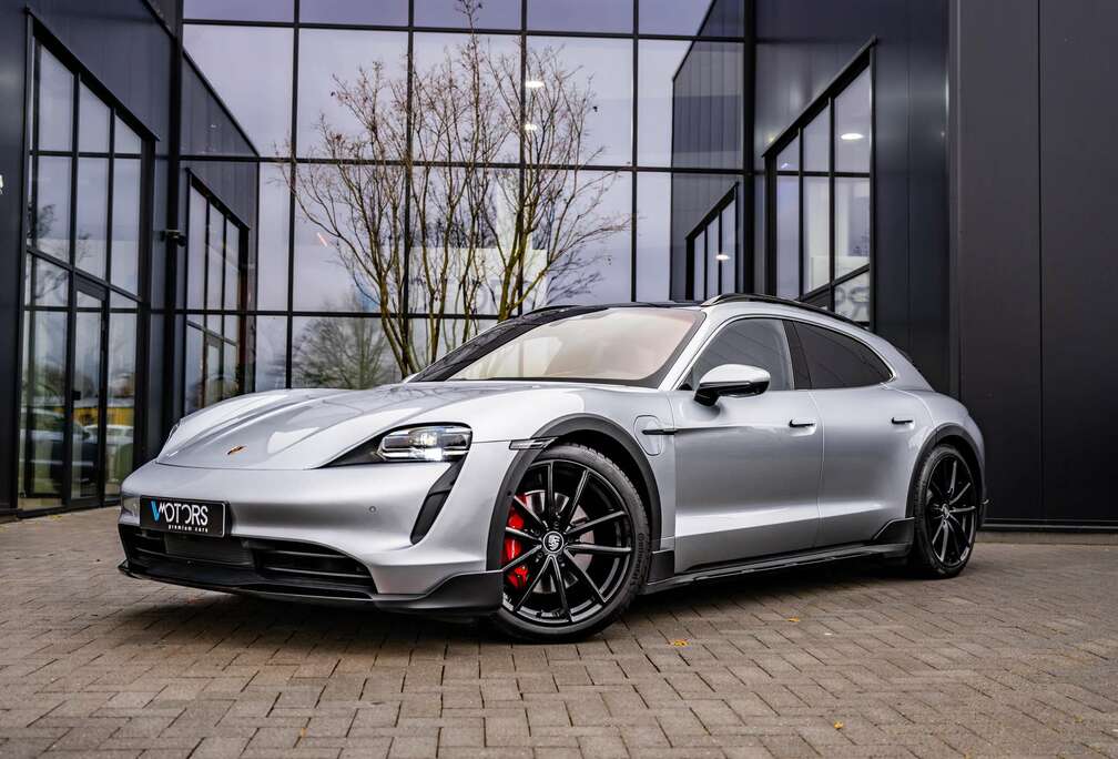 Porsche 4S Cross Turismo - Sport design - HUD - Pano -