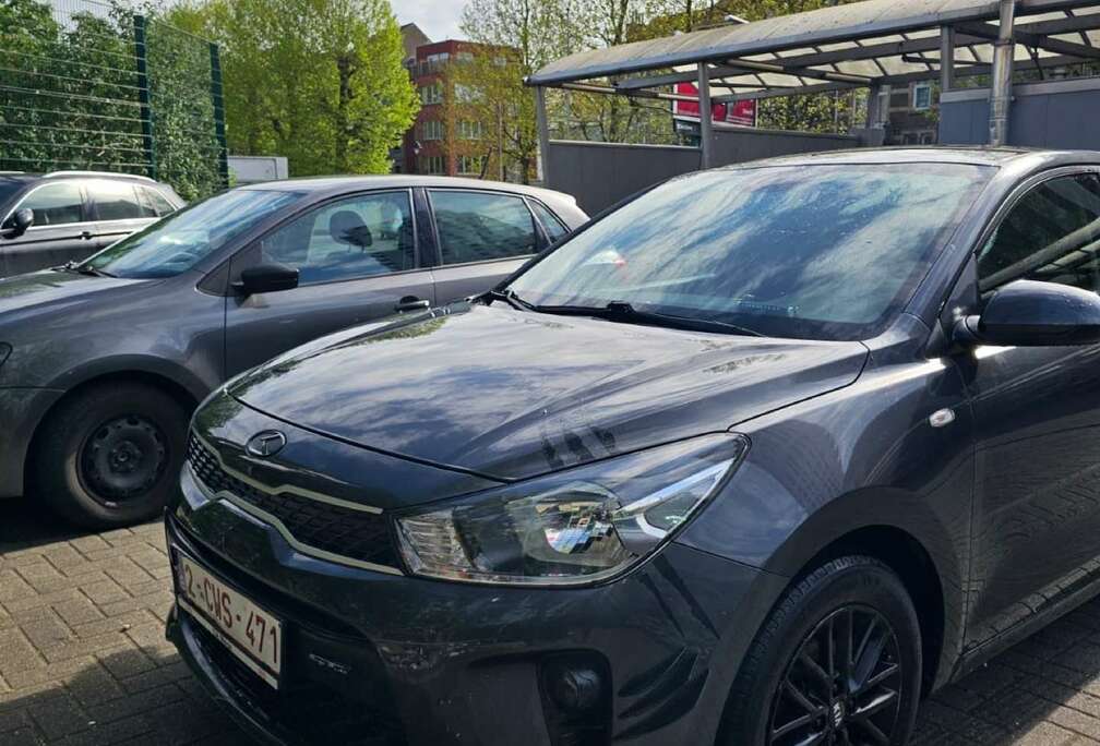 Kia 1.2i Lounge