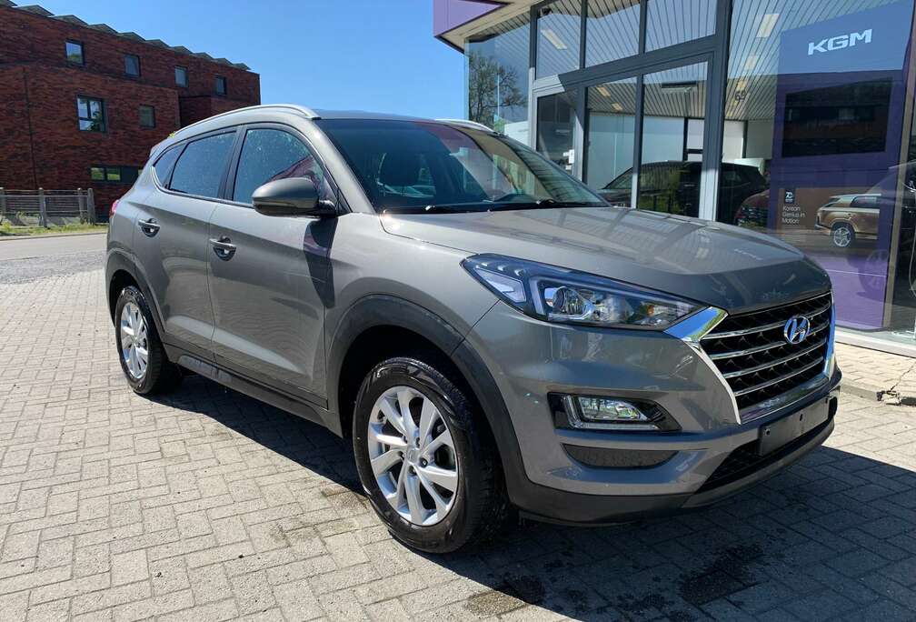 Hyundai Feel *ZEER PROPERE OCCASIE*