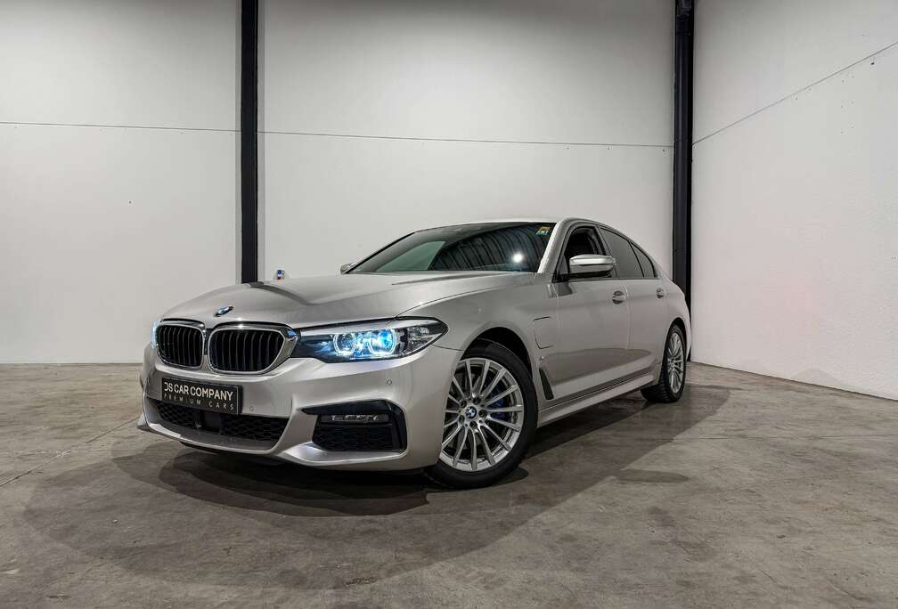 BMW Plug-in  M Sport  Individual  Surround