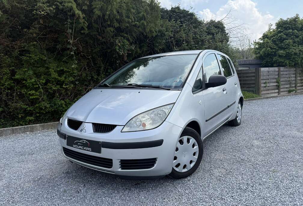 Mitsubishi 1.3i 16v  * AIRCO