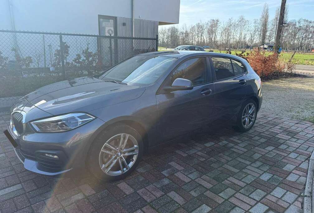 BMW 118iA