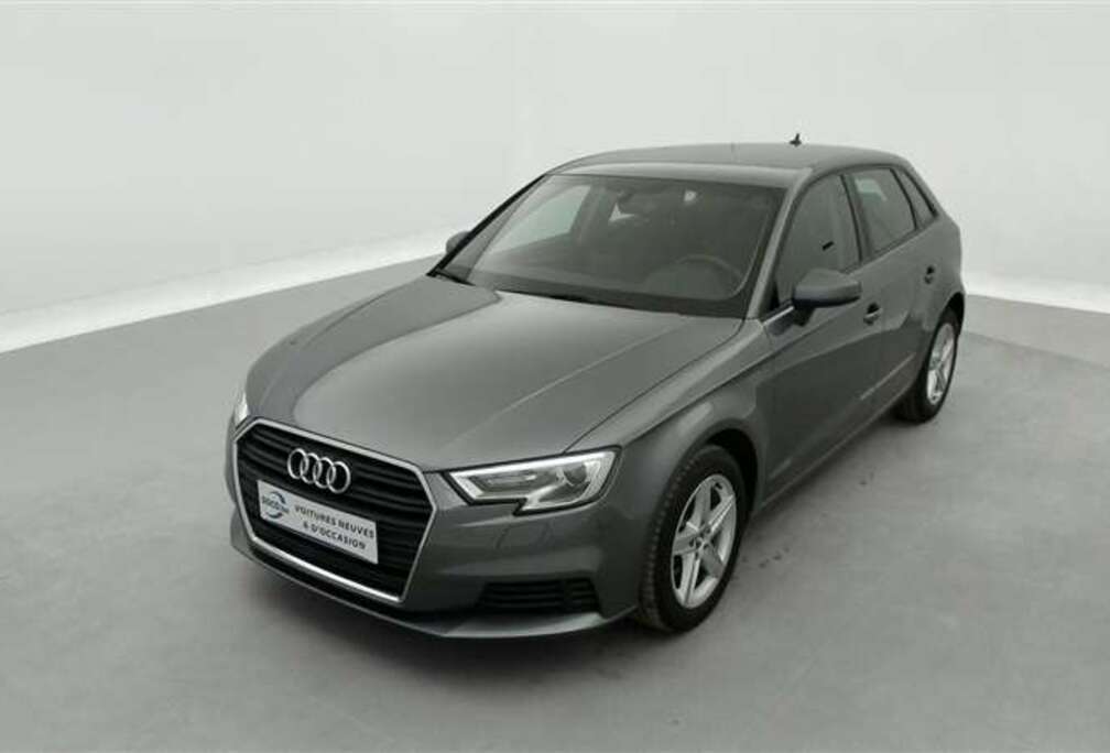 Audi 30 TDi S tronic   Navi / Led / PDC