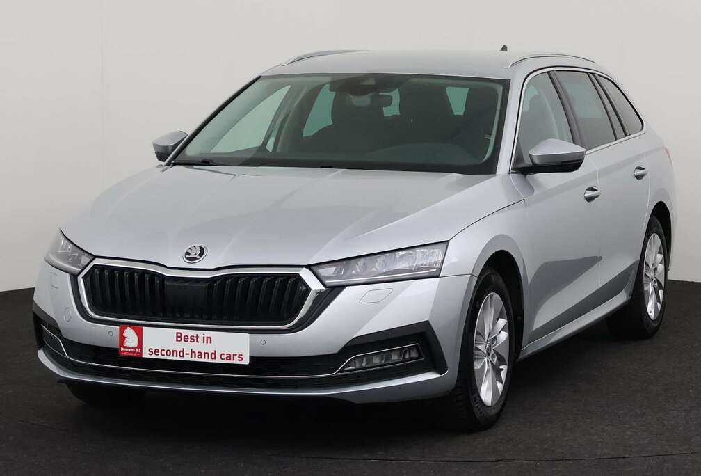 Skoda COMBI 1.0 TSI CLEVER + GPS + CARPLAY + CAMERA + PD