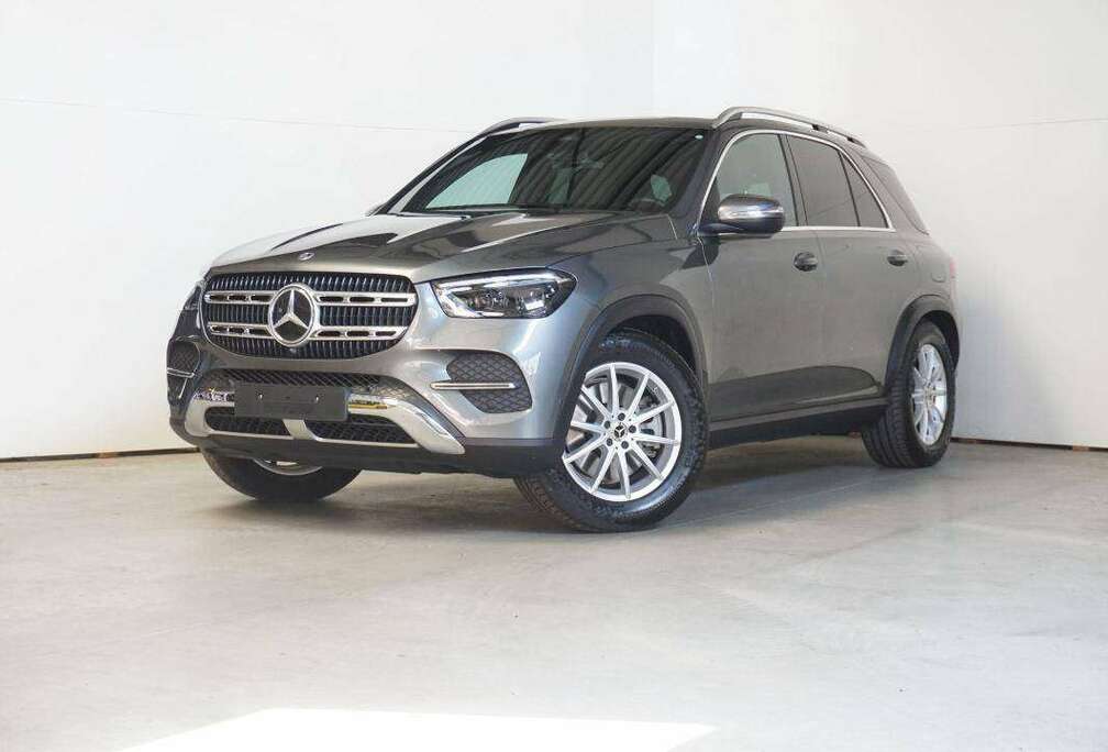 Mercedes-Benz AIRMATIC - PANO DAK - TREKHAAK