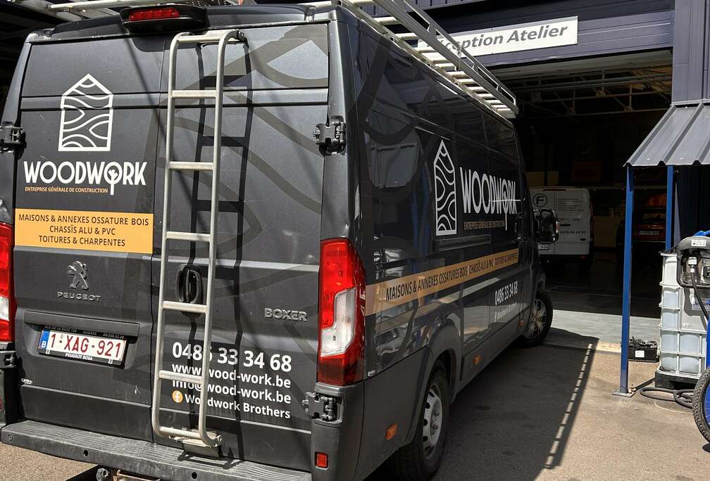 Peugeot 2.0 BlueHDi L4H2 Premium S/S