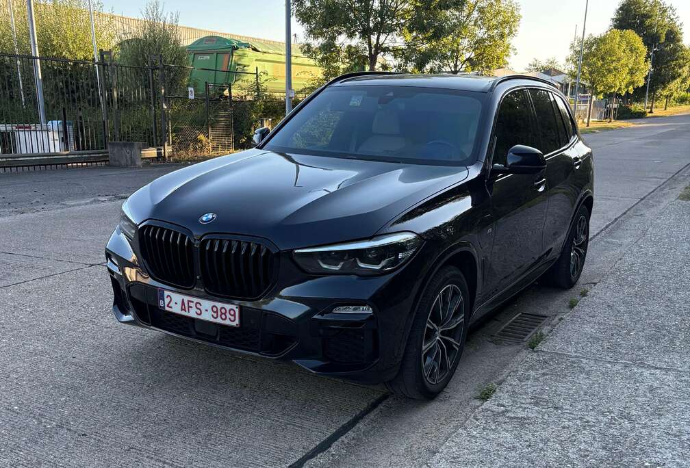 BMW X5 xDrive45e