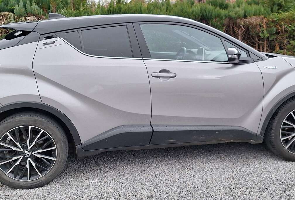Toyota C-HR Hybrid 2.0i VVT-i C-Hic E-CVT