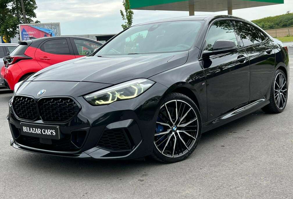BMW Gran Coupé M235iXAS NAVI/HEAD-UP/KEYLESS/CAMERA/Sièges SPORT/ACC/FULL LED